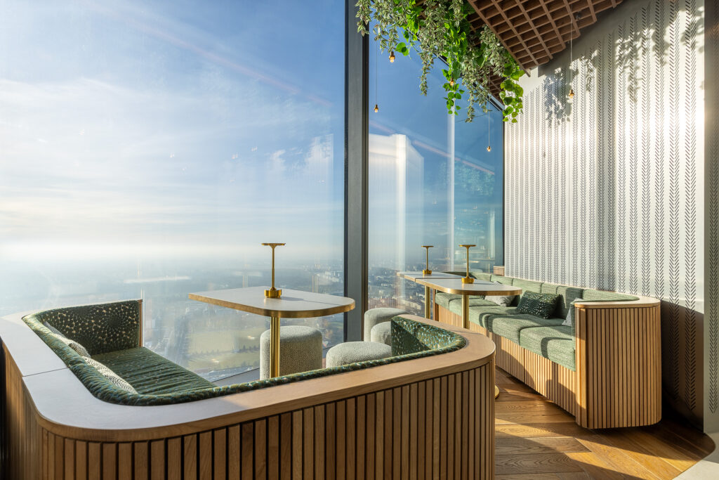 High Garden Rooftop Lounge, zdjęcie 2 z 4