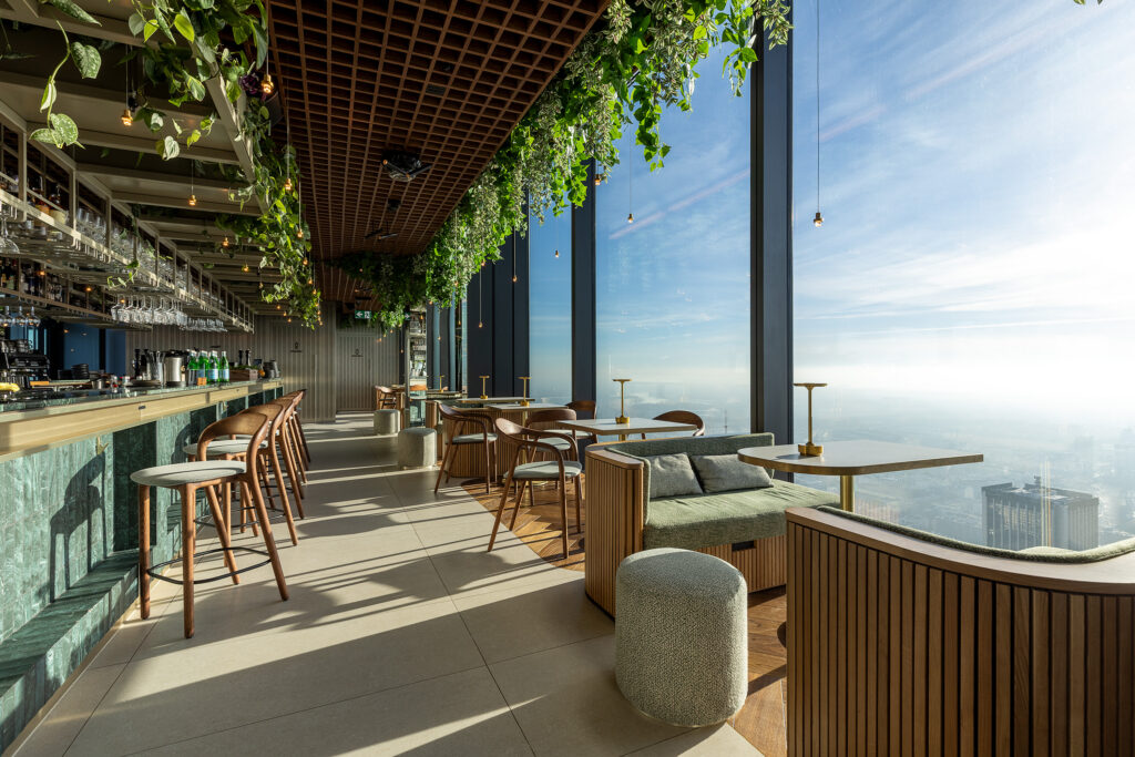 High Garden Rooftop Lounge, zdjęcie 3 z 4